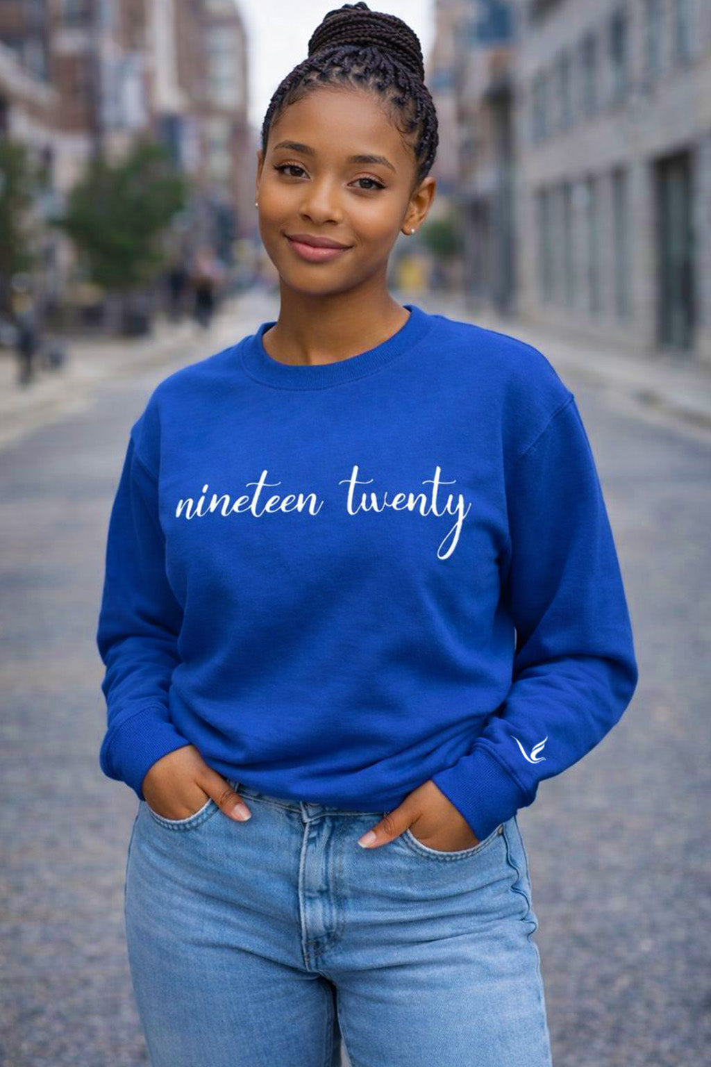 Nineteen Twenty Script Crewneck Sweatshirt – Royal Blue | Zeta Phi Beta